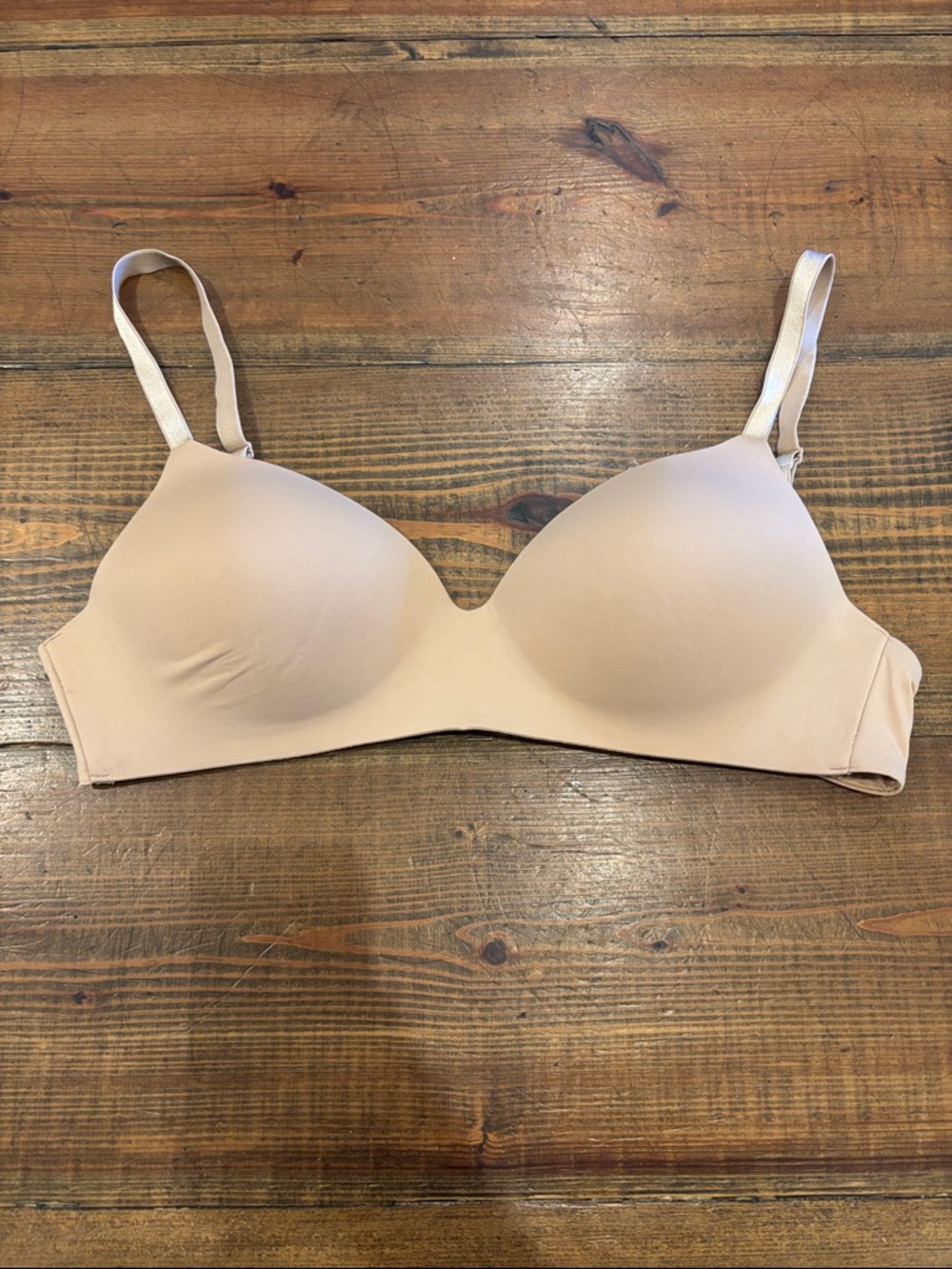 Victoria's Secret Light Beige Smooth T-Shirt Bra